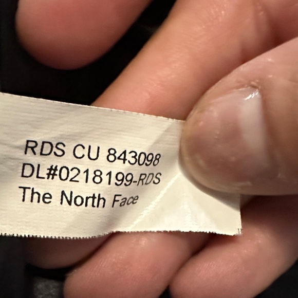 The North Face Women's puffy Black Vest size XL - Picture 12 of 15